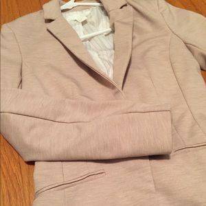 Size 2 H&M blush blazer